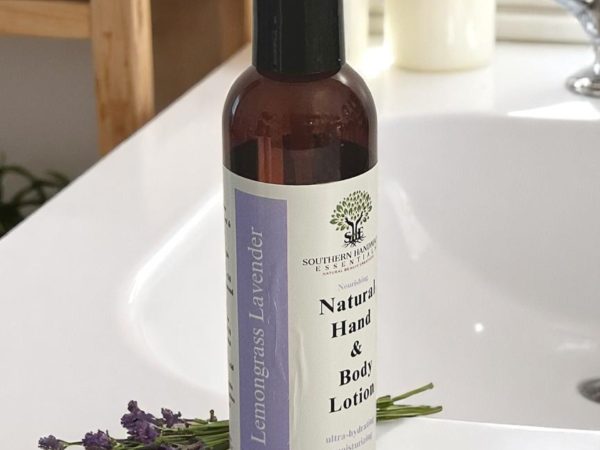 Nourshing Hand & Body Lotion: Lemongrass & Lavender